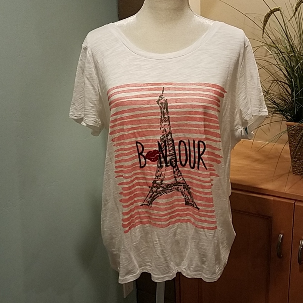 *Paris / Eiffel Tower Graphic Tee, Size XL